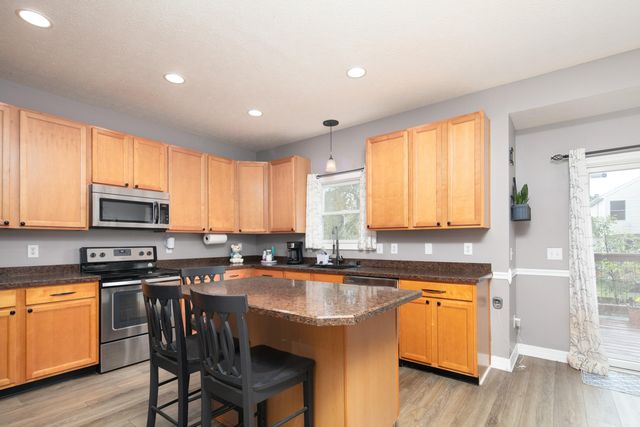 106 Stapleton Way, Georgetown, KY 40324