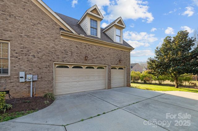 3907 Voltaire Drive, Monroe, NC 28110