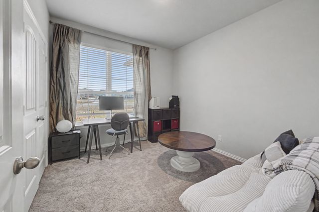 150 Oak Grove Drive, Rhome, TX 76078