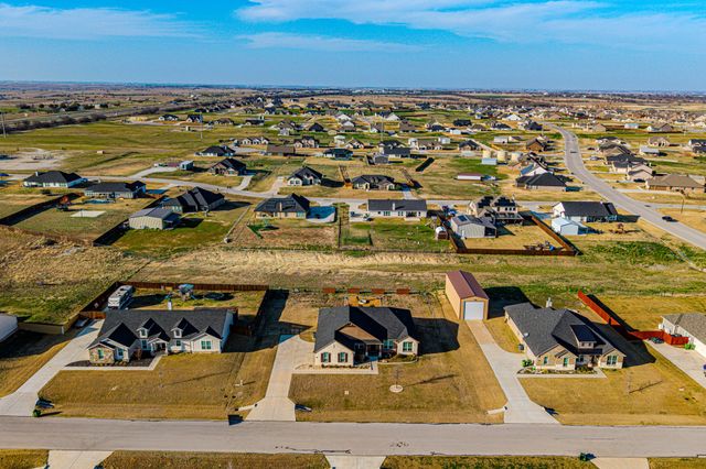 150 Oak Grove Drive, Rhome, TX 76078