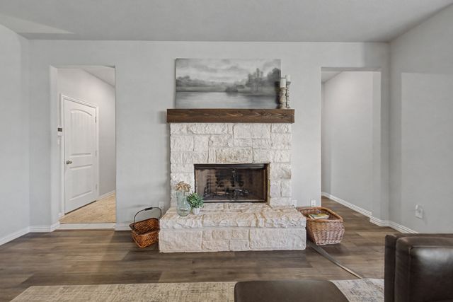 150 Oak Grove Drive, Rhome, TX 76078