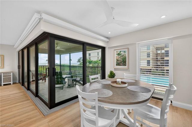 2721 W Gulf DR 108, Sanibel, FL 33957
