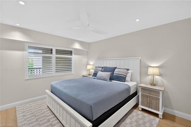 2721 W Gulf DR 108, Sanibel, FL 33957