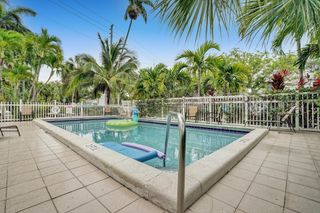 417 NE 17th Ave 4, Fort Lauderdale, FL 33301