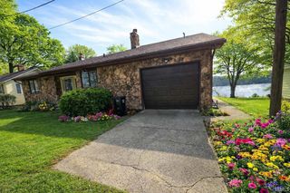 67833 Lake Trail Road, Lakeville, IN 46536