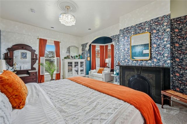 131 S Pitt St, Mercer Boro, PA 16137