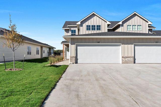 118 & 120 N Gowen St, Goddard, KS 67052
