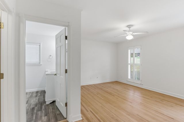 915 PARK VALLEY RD, Memphis, TN 38119