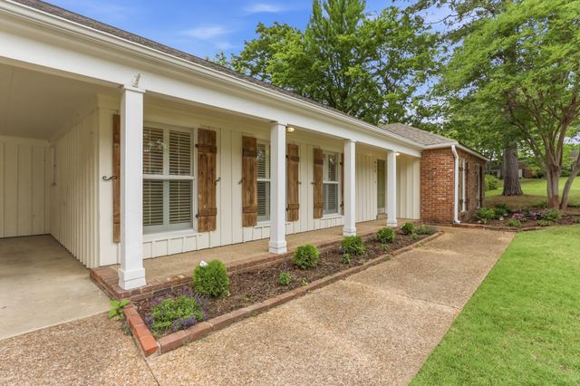 915 PARK VALLEY RD, Memphis, TN 38119