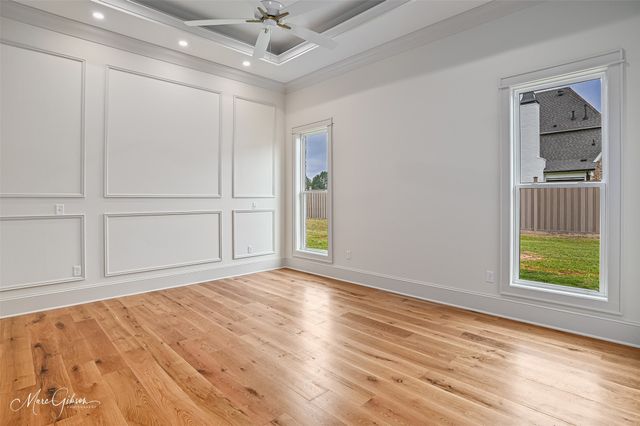 305 Nightfall Court, Bossier City, LA 71111