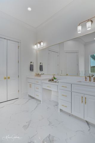 305 Nightfall Court, Bossier City, LA 71111