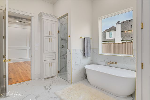 305 Nightfall Court, Bossier City, LA 71111