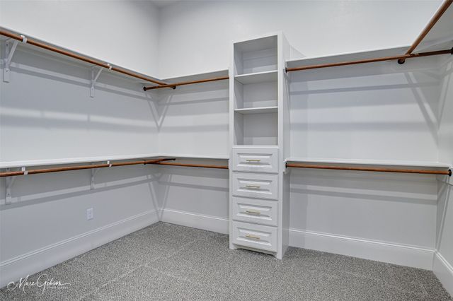 305 Nightfall Court, Bossier City, LA 71111