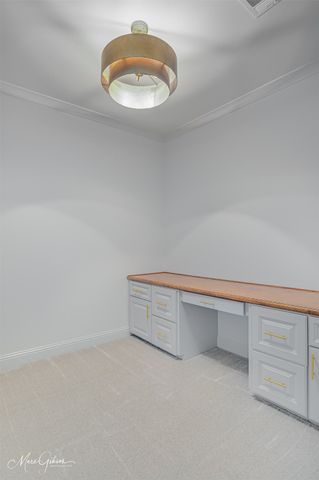 305 Nightfall Court, Bossier City, LA 71111