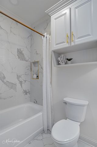 305 Nightfall Court, Bossier City, LA 71111