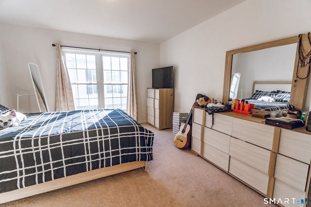 16 Wishing Well Lane 16, New Milford, CT 06776