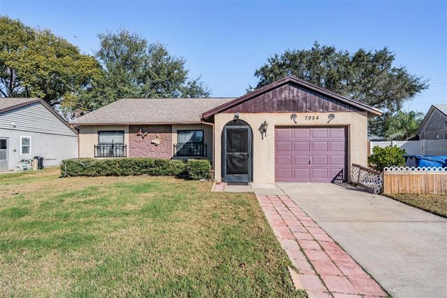 7954 KNOX LOOP, New Port Richey, FL 34655