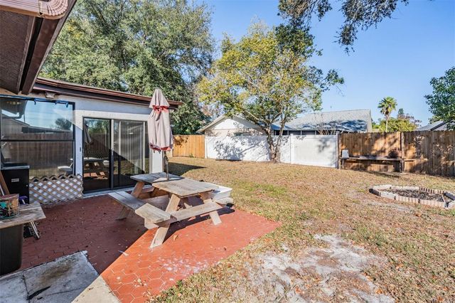 7954 KNOX LOOP, New Port Richey, FL 34655