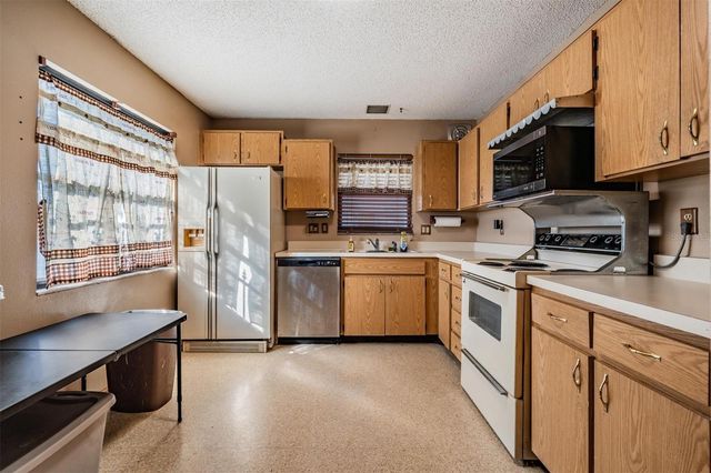 7954 KNOX LOOP, New Port Richey, FL 34655