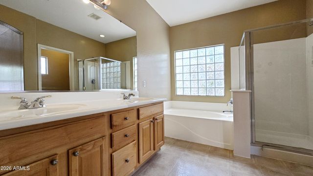 17586 W AGAVE Court, Goodyear, AZ 85338