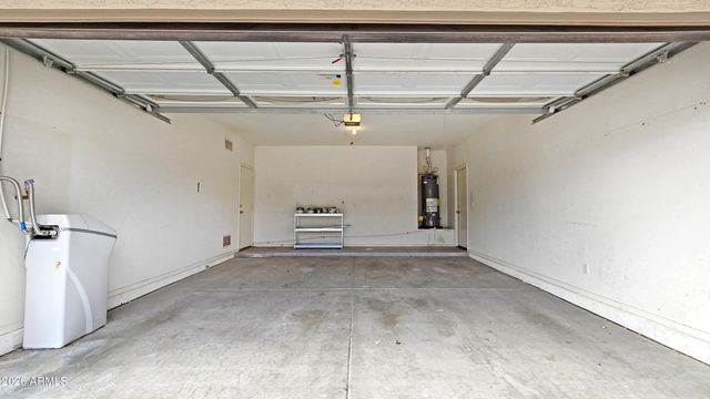 17586 W AGAVE Court, Goodyear, AZ 85338
