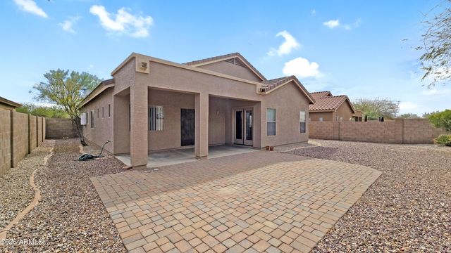 17586 W AGAVE Court, Goodyear, AZ 85338