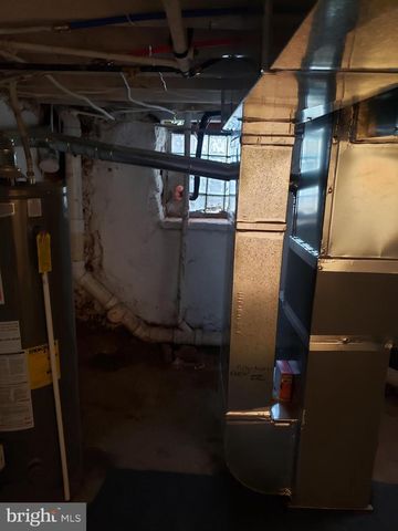 6246 N WOODSTOCK ST, Philadelphia, PA 19138