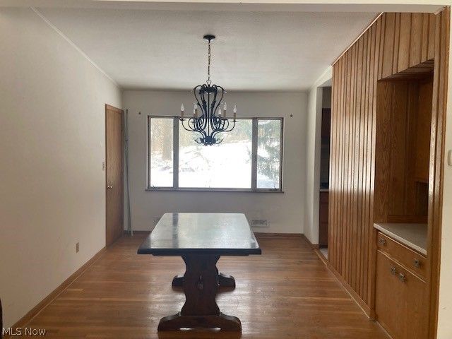 10725 York Road, North Royalton, OH 44133