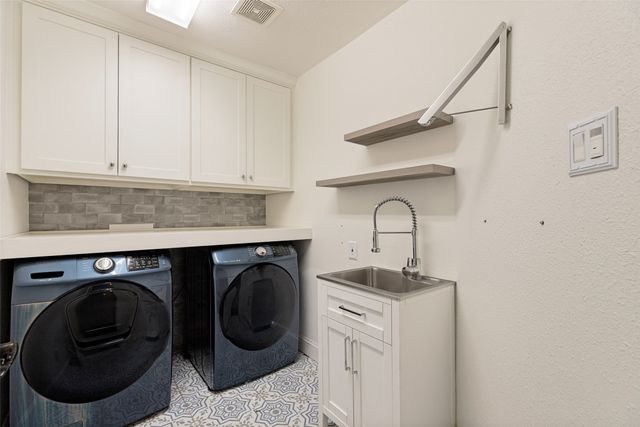 2804 Whitetail Court, Mckinney, TX 75072