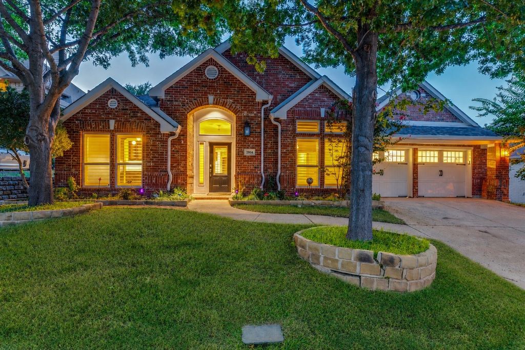 2804 Whitetail Court, Mckinney, TX 75072