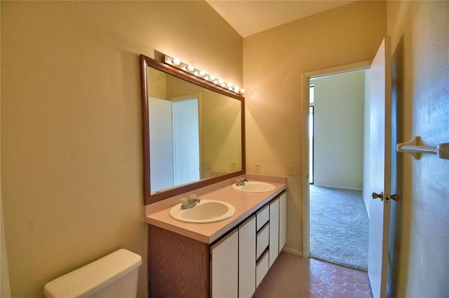 608 SWEET BAY CIRCLE, Winter Haven, FL 33884