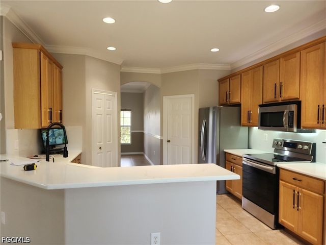 2247 NW 15TH ST, Cape Coral, FL 33993