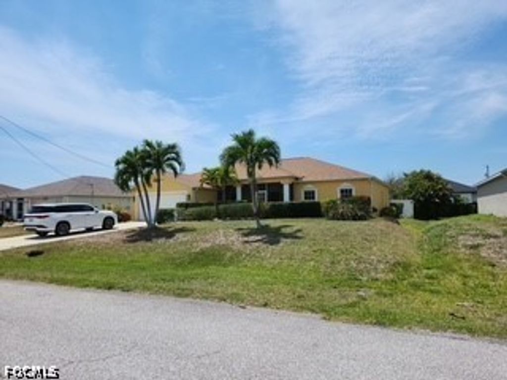 2247 NW 15TH ST, Cape Coral, FL 33993