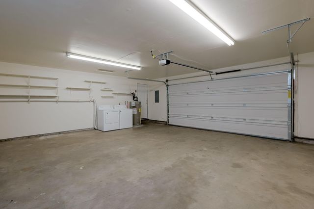 19968 Double Tree Court, Bend, OR 97702
