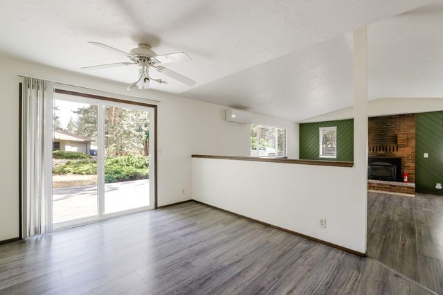 19968 Double Tree Court, Bend, OR 97702