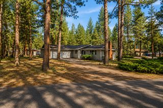 19968 Double Tree Court, Bend, OR 97702