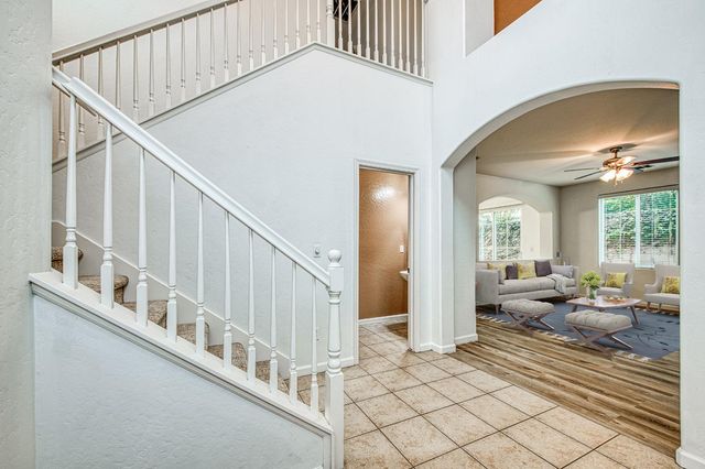 4386 W Artemisa Drive, Fresno, CA 93722