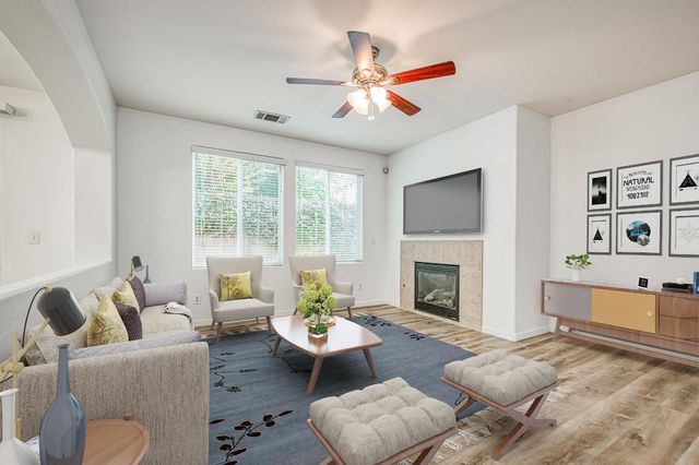 4386 W Artemisa Drive, Fresno, CA 93722