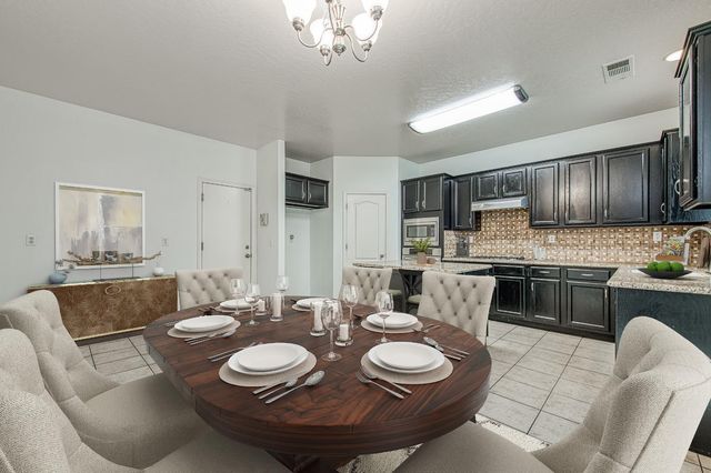 4386 W Artemisa Drive, Fresno, CA 93722