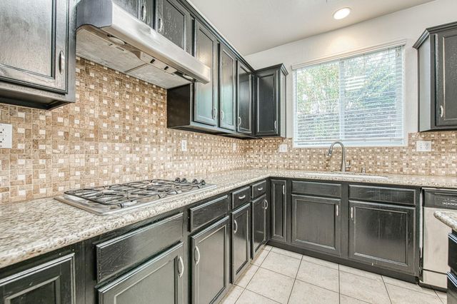 4386 W Artemisa Drive, Fresno, CA 93722