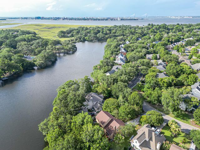 713 Lake Frances Drive, Charleston, SC 29412