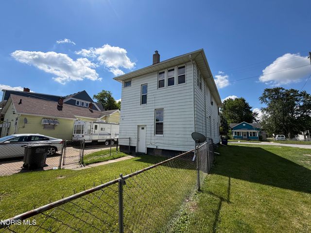 582 South Avenue, Toledo, OH 43609
