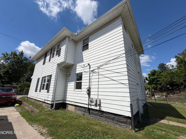 582 South Avenue, Toledo, OH 43609