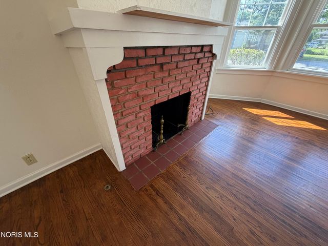 582 South Avenue, Toledo, OH 43609