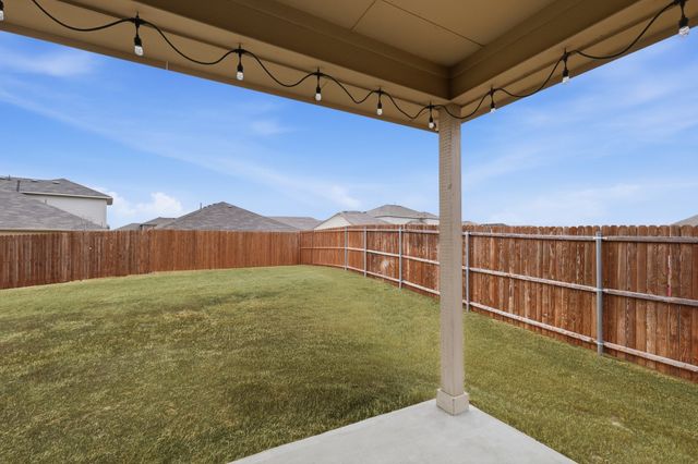 501 Frenchpark Drive, Fort Worth, TX 76052