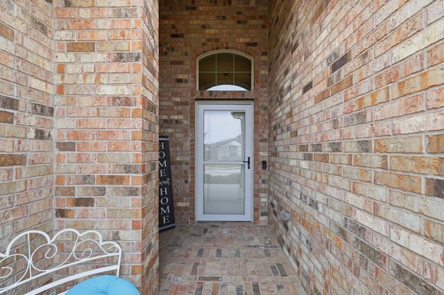 501 Frenchpark Drive, Fort Worth, TX 76052