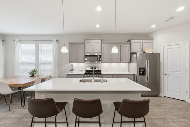 501 Frenchpark Drive, Fort Worth, TX 76052