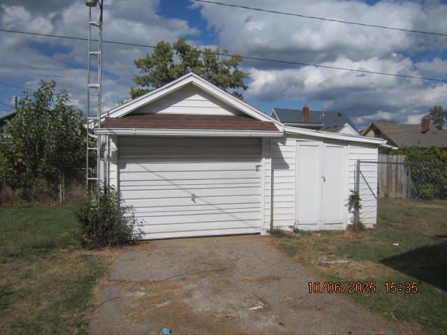 204 Meyers Avenue, Summit Twp, MI 49203