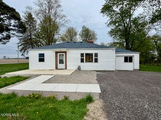 9984 Ohio 64, Swanton, OH 43558