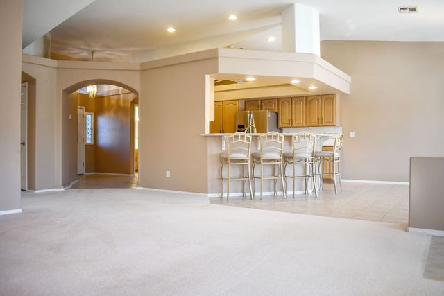 2536 Fox Run Lane, Bullhead City, AZ 86442